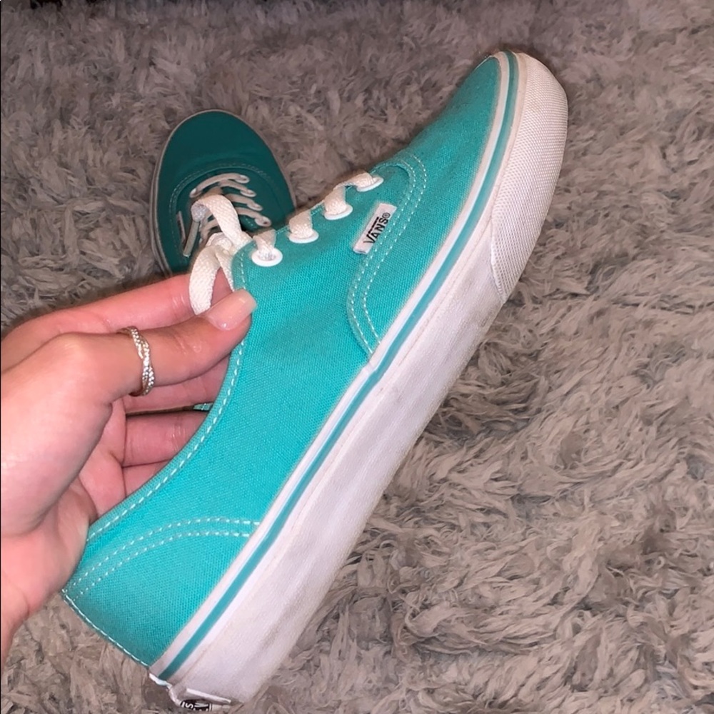 VANS SHOES - Picture 6 of 8